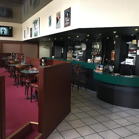 Firmhotel Le 37 Фирмини Экстерьер фото